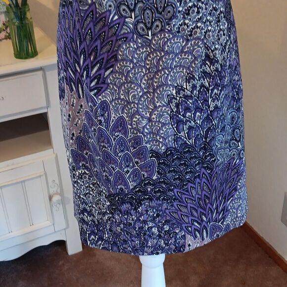 Connected Apparel Purple Feathery Dress. Patchwork. Feathers. Arabesque. - Picture 3 of 10